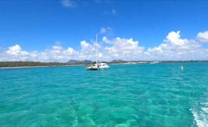 Ile aux Cerfs catamaran cruise with Seewan Tours