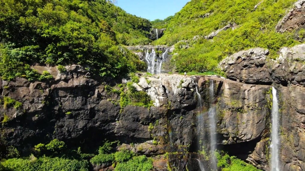 Mauritius nature and waterfalls tour