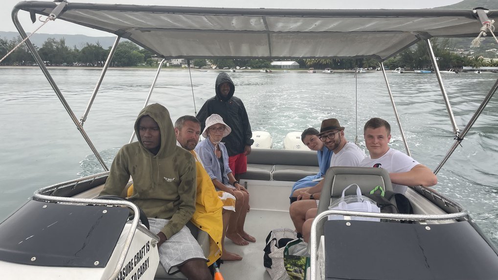 Tamarin kayaking activity